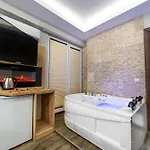 Beys Szálloda *